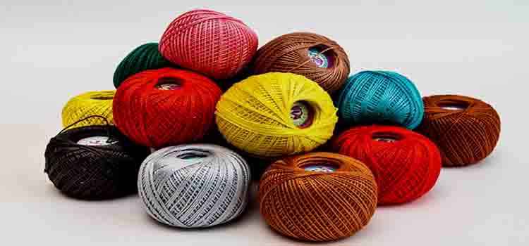 How Much Yarn to Crochet a Baby Blanket